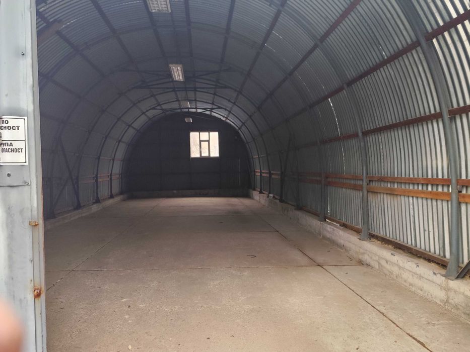 Дава се под наем Склад в Русе, Промишлена зона - Изток - 130 кв.м за 493.68 € - Снимка #2