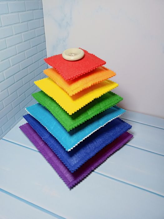 Развивающие игрушки из фетра для малышей