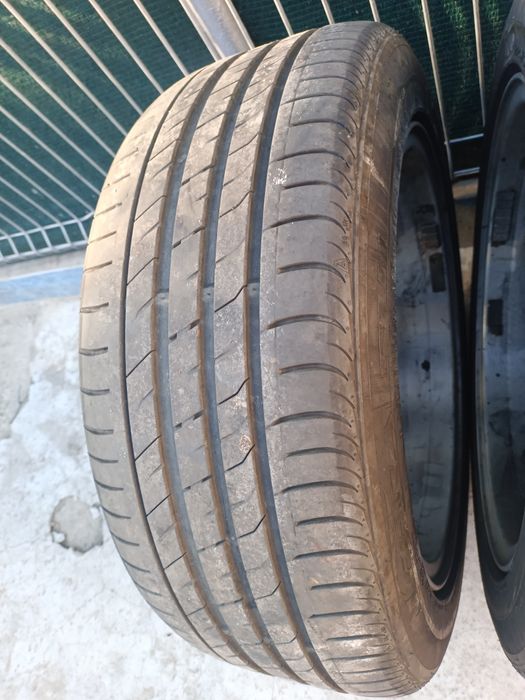 Vând 4 cauciucuri de vara Nexen 225/50/17