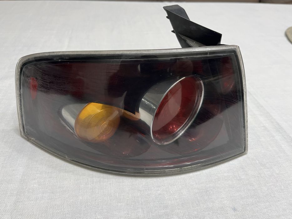 Заден,външен, ляв стоп за Seat Ibiza 2002-2008