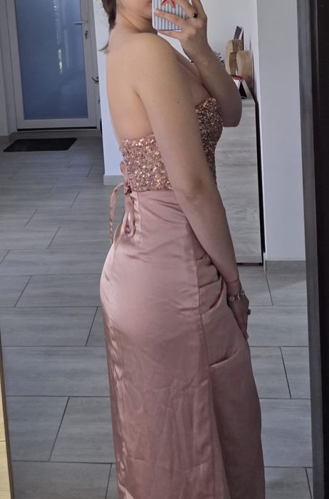 Rochie seara FASHION NOVA XS