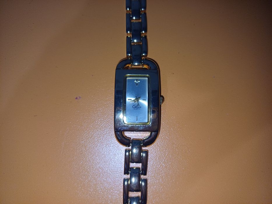 Часовник Celsior