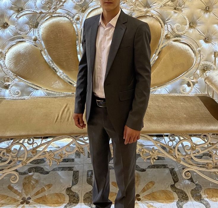 Продам костюм брюки