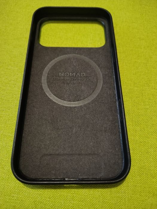 Кожен кейс  за iphone 17 pro max