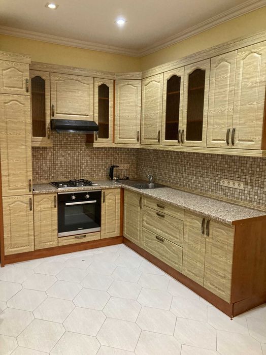 Кухня б/у, кухонный гарнитур б/у