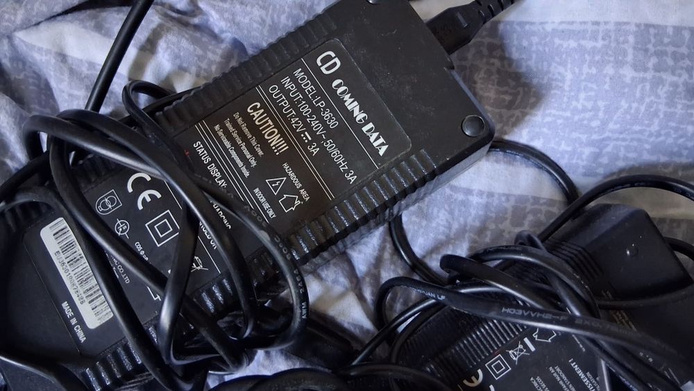 Incarcatoare mopede trotinete