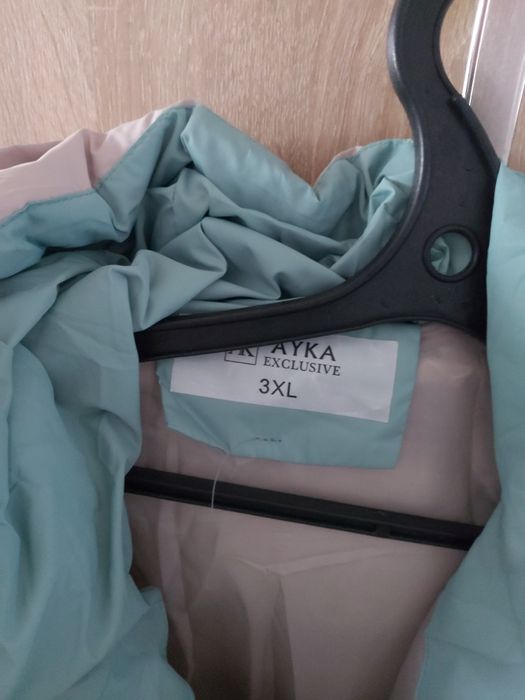 Продам новый пуховик.