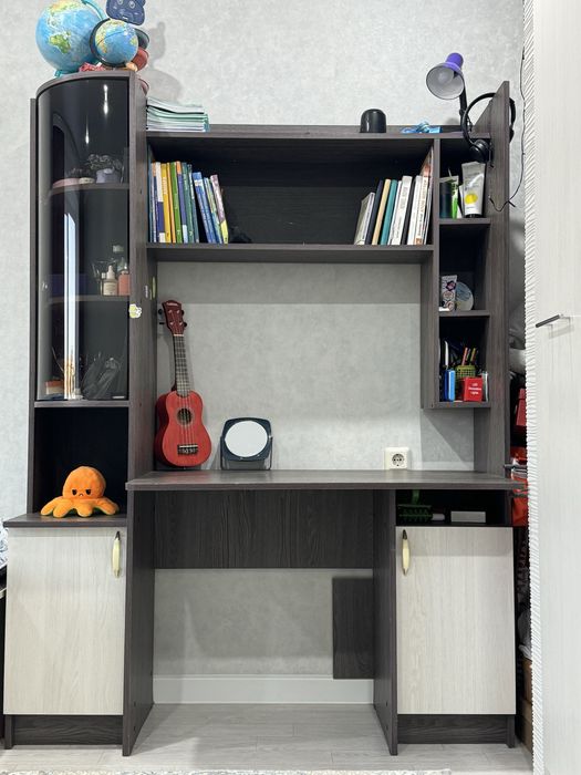 учебный стол,компьютерный,письменный стол