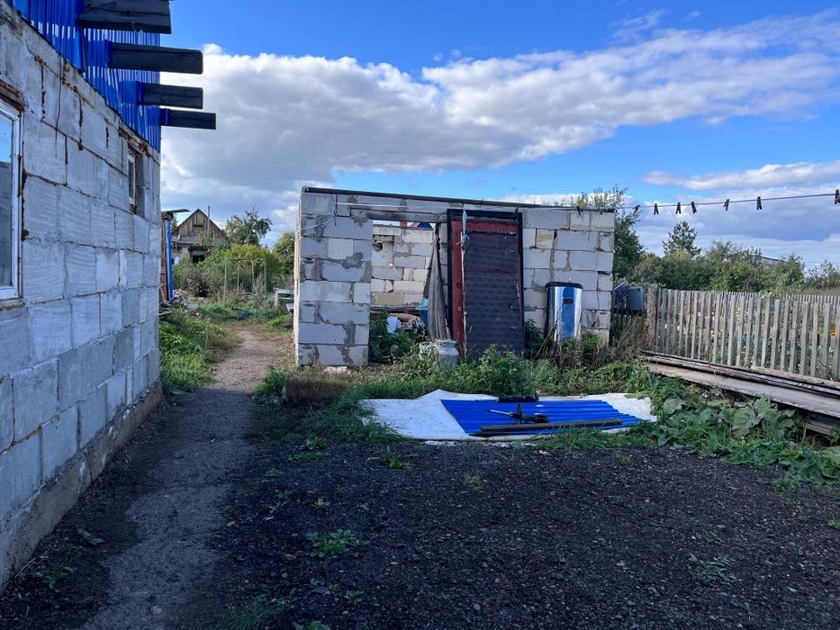 Продам дом с бизнесом.