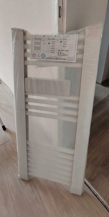 Продавам радиатор за баня