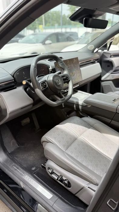 Zeekr 7X 2025 модель 75kWh RWD Intelligent Driving