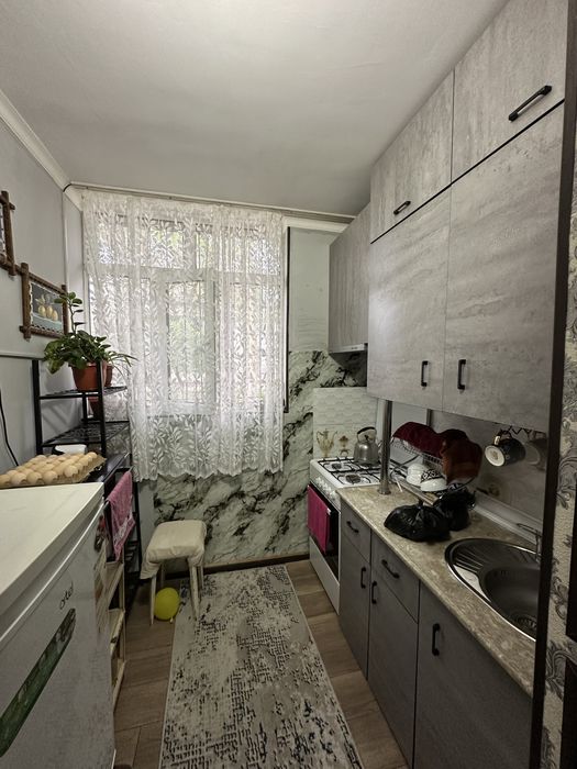 Қибрай центрда квартира сотилади,нотурар жой қилиб фойдалансаям бўлади