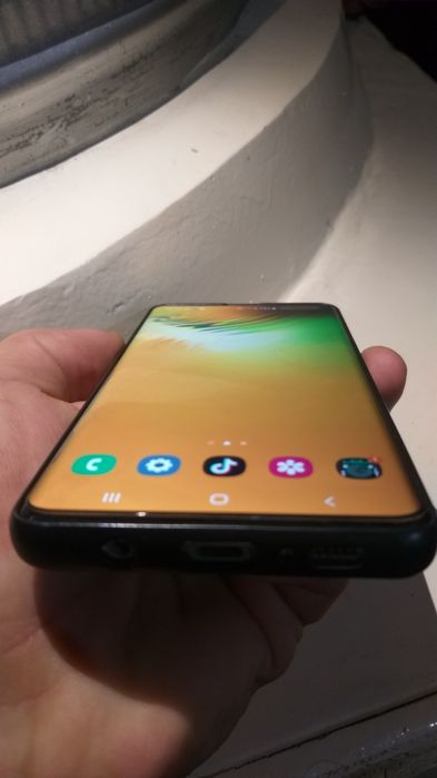 S10 5g idial Legendarni telfon