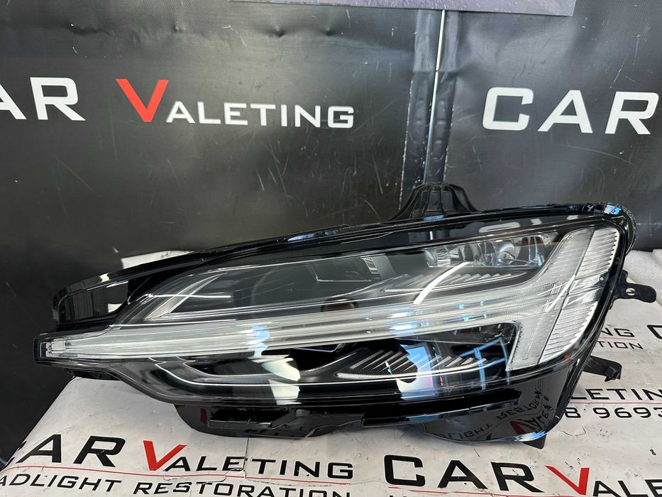 Фар фарове ляв Volvo S 60 S60 V60full led far farove Волво С60 С 60