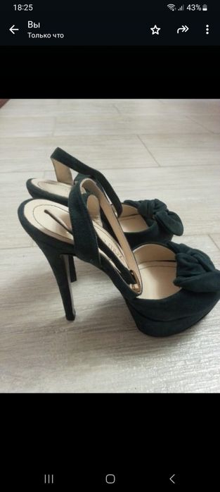 Шикарные босоножки Италия