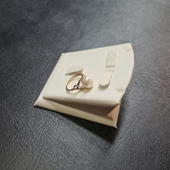 Кольцо Золотое с Жемчугом Россия