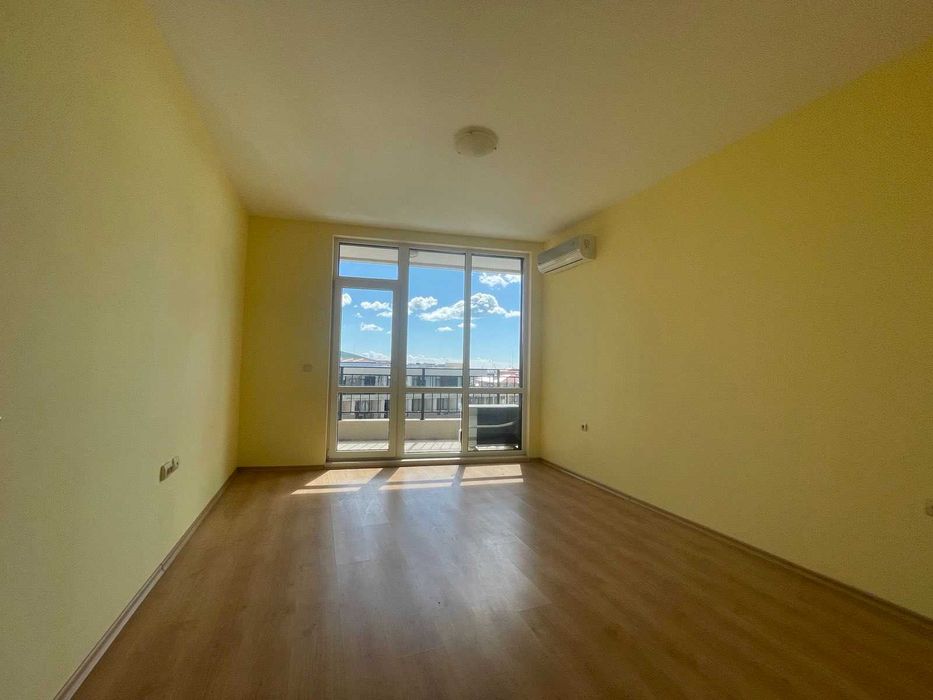 Продава се Двустаен апартамент в Свети Влас - 82 кв.м за 1358 €/кв.м - Снимка #4