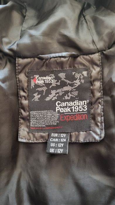 Зимно яке за момиче Canadian Peak ,черно,леко,топло, 12-13 години