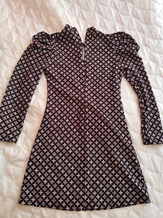 Рокля-туника в прекрасен есенен десен