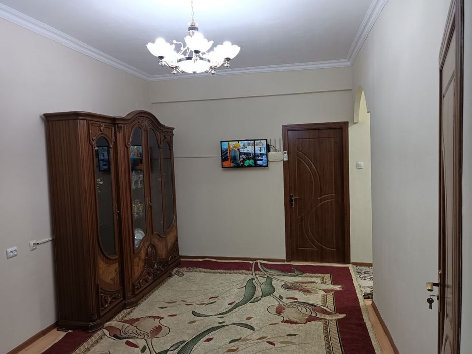 Сергели 6 а аренда. Мошина бозор оркасида жойлашган метрога якин