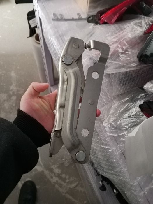 Kapot petlasi DongFeng EP 008| Шарнир капота Dongfeng EP 008