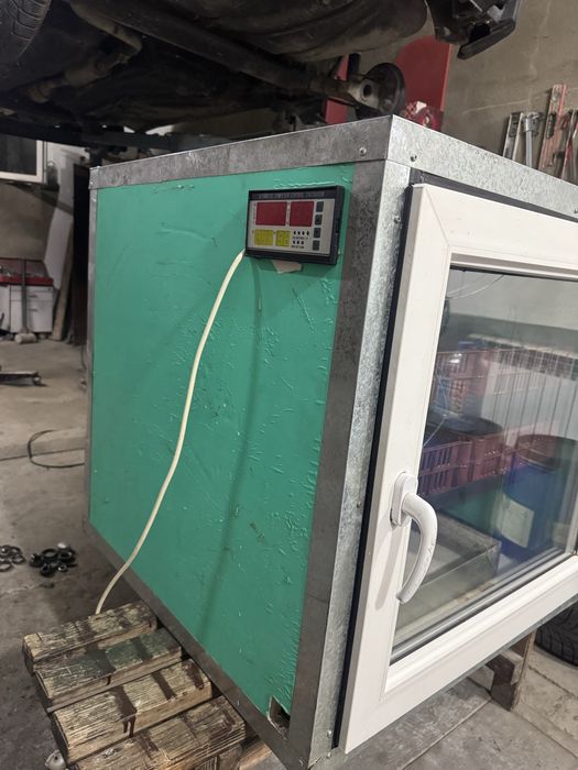 Инкубатор на 300 яиц. 90 тыс тенге