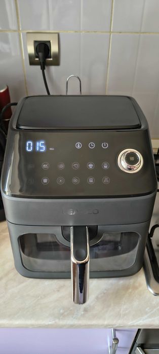 Vand air fryer Leacco