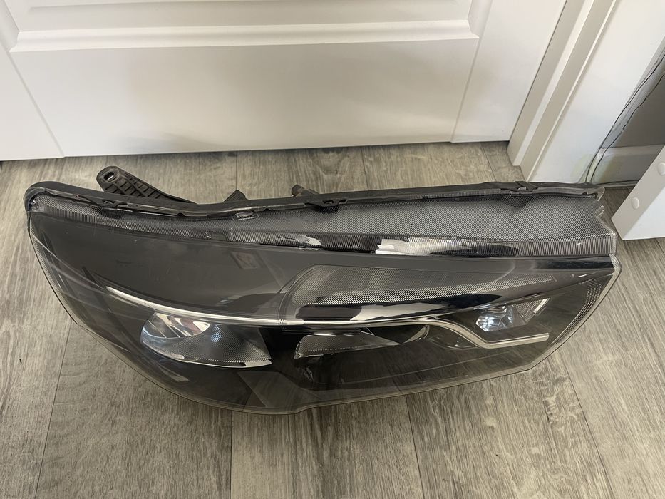 Фары передние Lada Vesta.Оригинал.