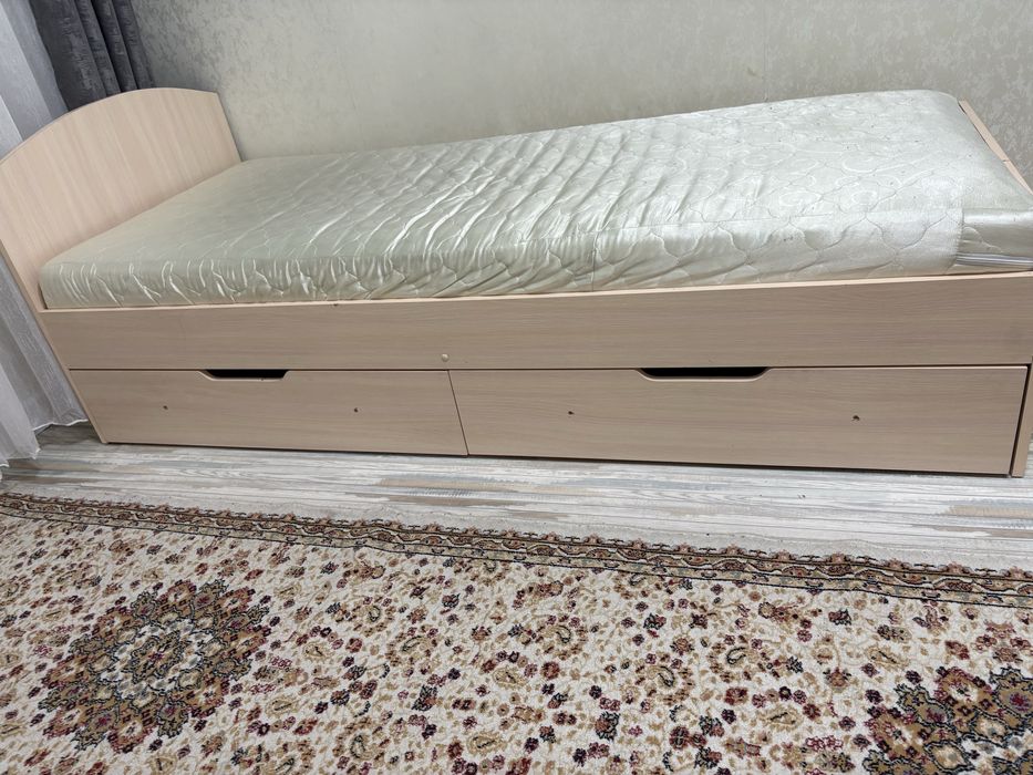 Продается кровать