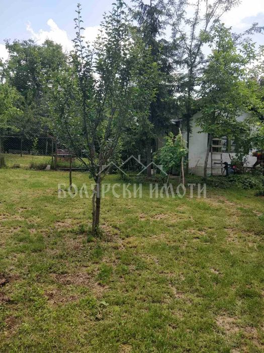 Продава се Парцел в Велико Търново, Зона Б - 1121 кв.м за 108 €/кв.м - Снимка #1