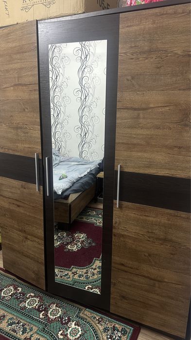 Спальный гарнитур