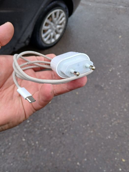 Продам Адаптер и шнур от айфон