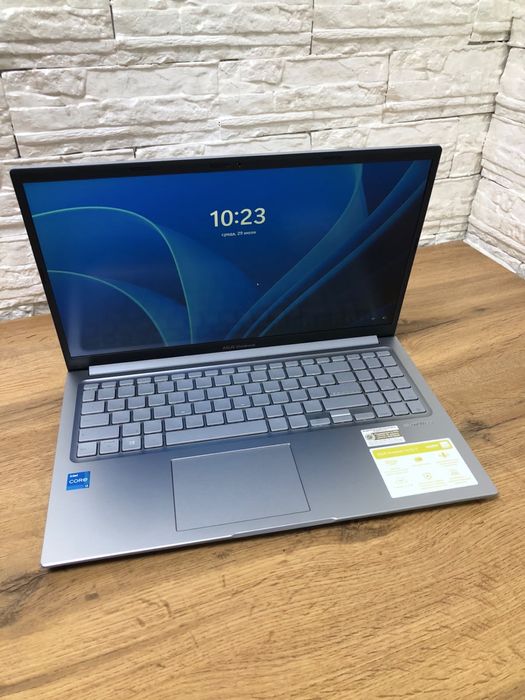 Asus Vivobook 15