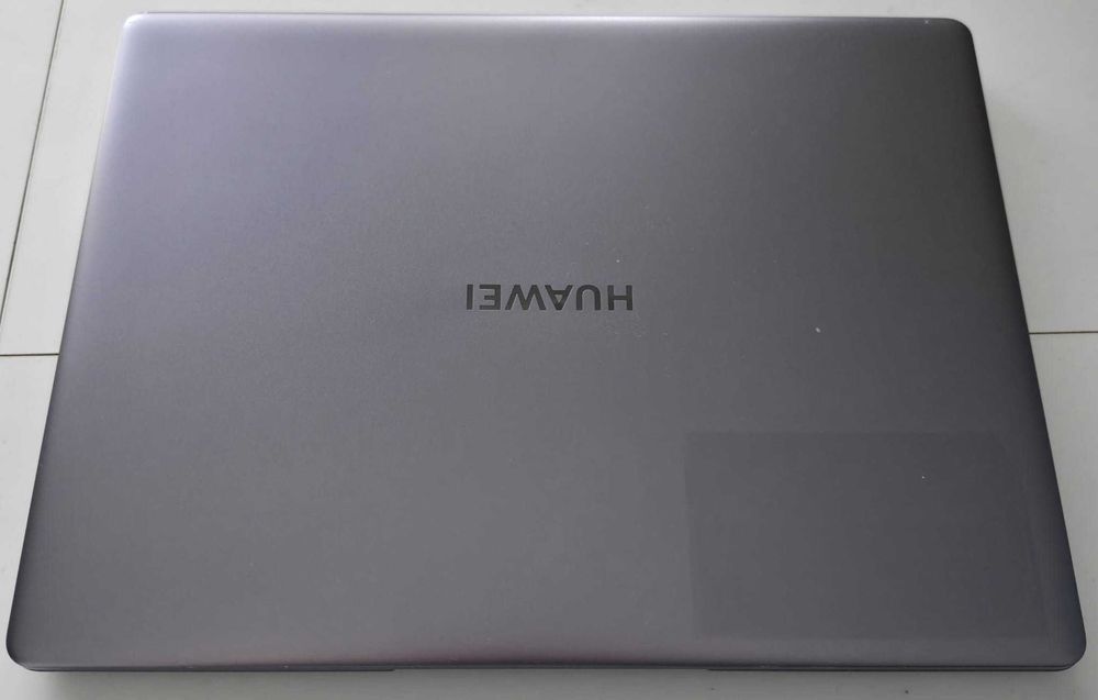 Laptop Huawei MateBook 13"