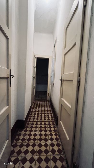 Casa individuala 6 camere, 200 mp utili, 210 mp teren-Iosefin