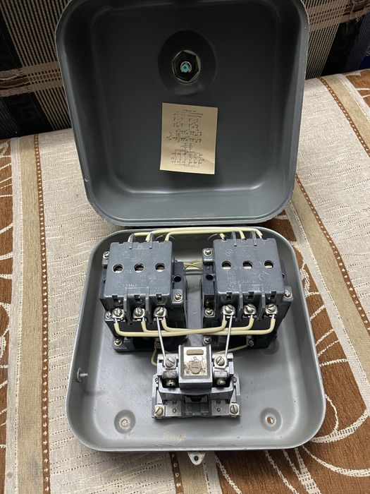 Магнитный пускатель