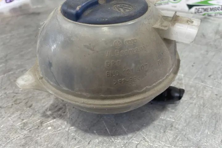 Vas expansiune 6N0121407 / 6N0 121 407 Volkswagen VW Polo 2000