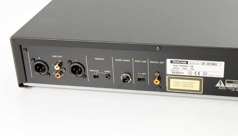Vand cd player Tascam CD-401MKII