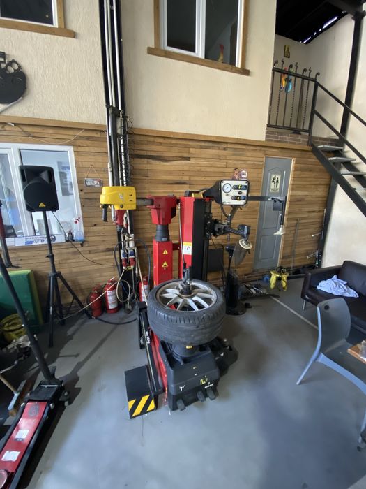 Masina dejantat fara atingere fara levier noua nefolosita