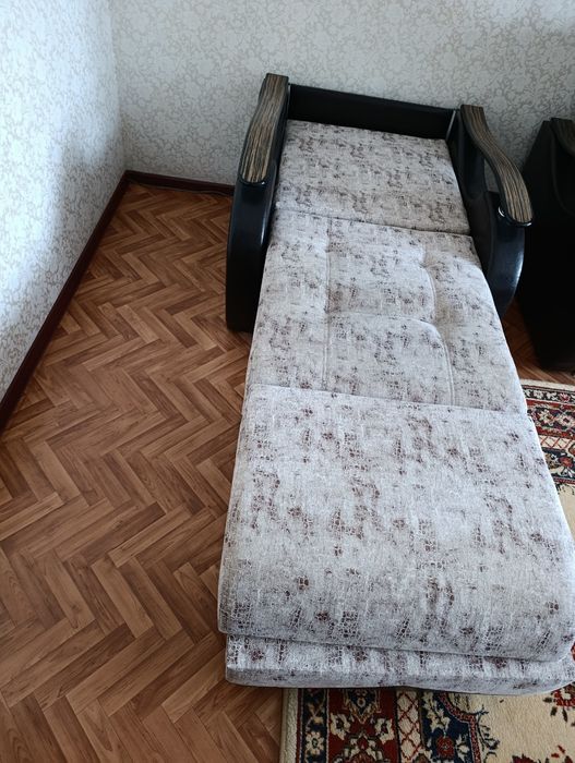 Диван и кресло - кровать