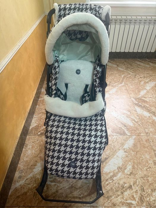 Детская санка-коляска