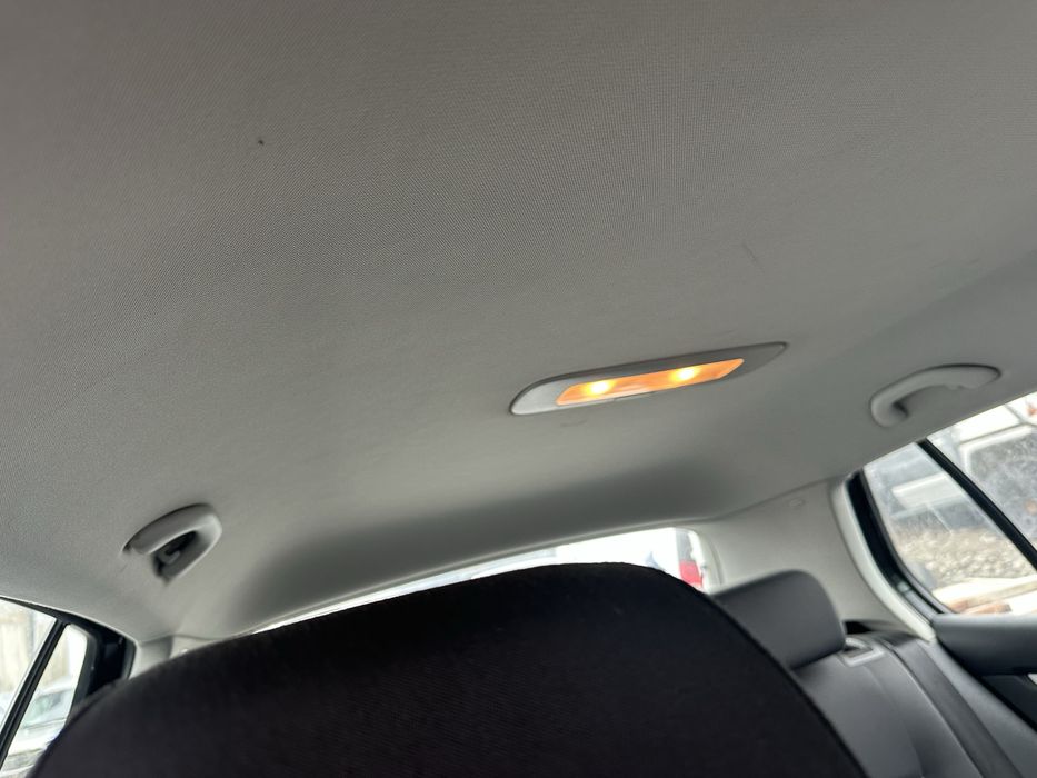 VW GOLF - pentru  dezmembrat