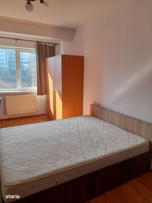 Apartament 3 camere in Europa, cu Garaj indiv. zona benzinariei Mol