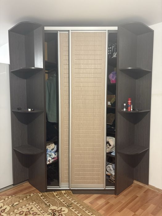 Шкаф в отличном состоянии