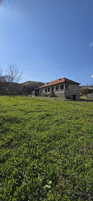Casa + teren  de vanzare in matița
