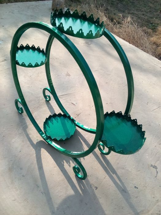 Подставка для цветов