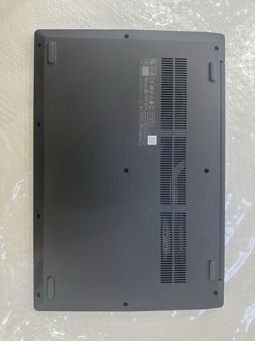 Продается ноутбук Lenovo