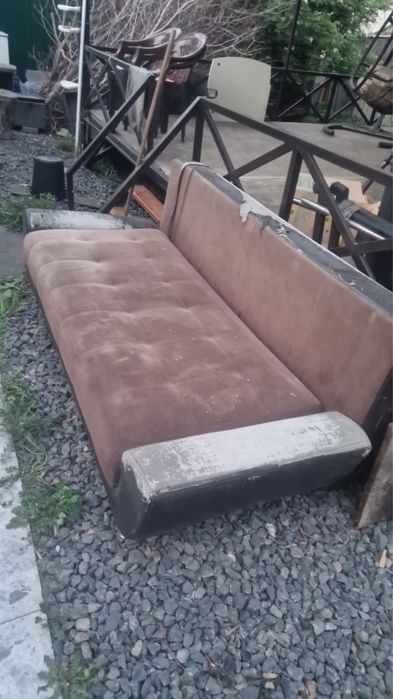 Продам диваны б/у