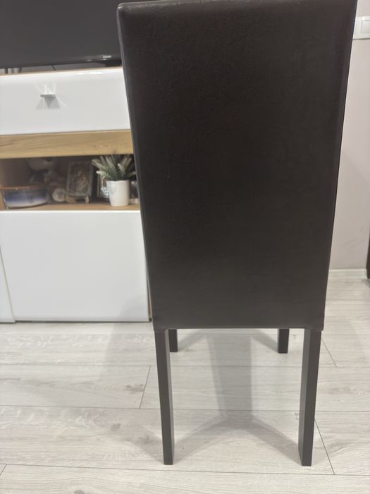 Столове за хранене 4 бр.