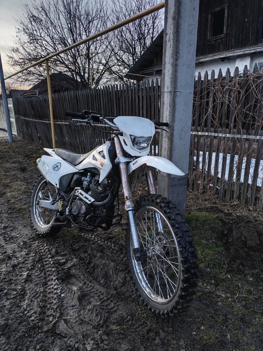 Продам Zongshen 250